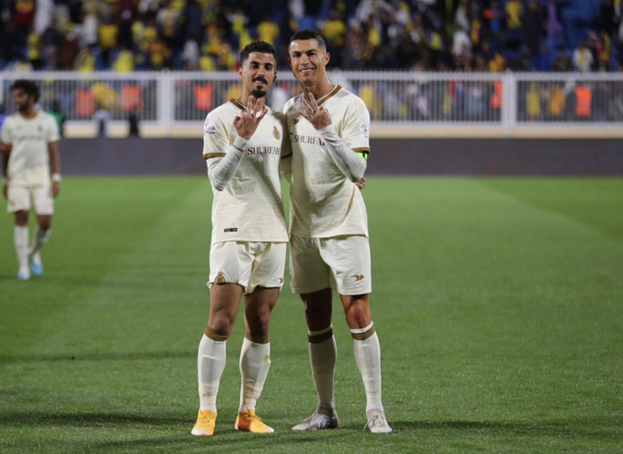 Ronaldo bùng nổ, đua danh hiệu Vua phá lưới xứ Ả Rập