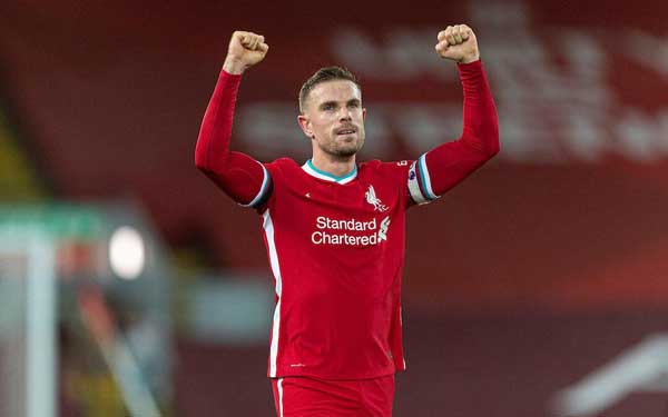 Bị lờ chuyện gia hạn, thủ quân Liverpool tính đường ra đi